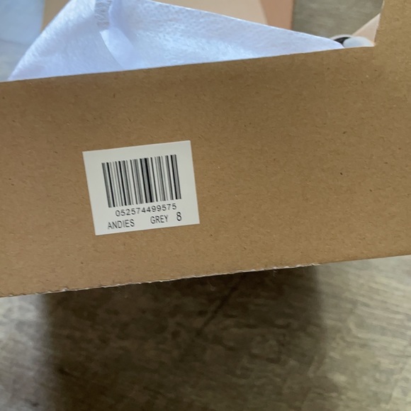 Open toe wedge bootie never been worn - Picture 5 of 6